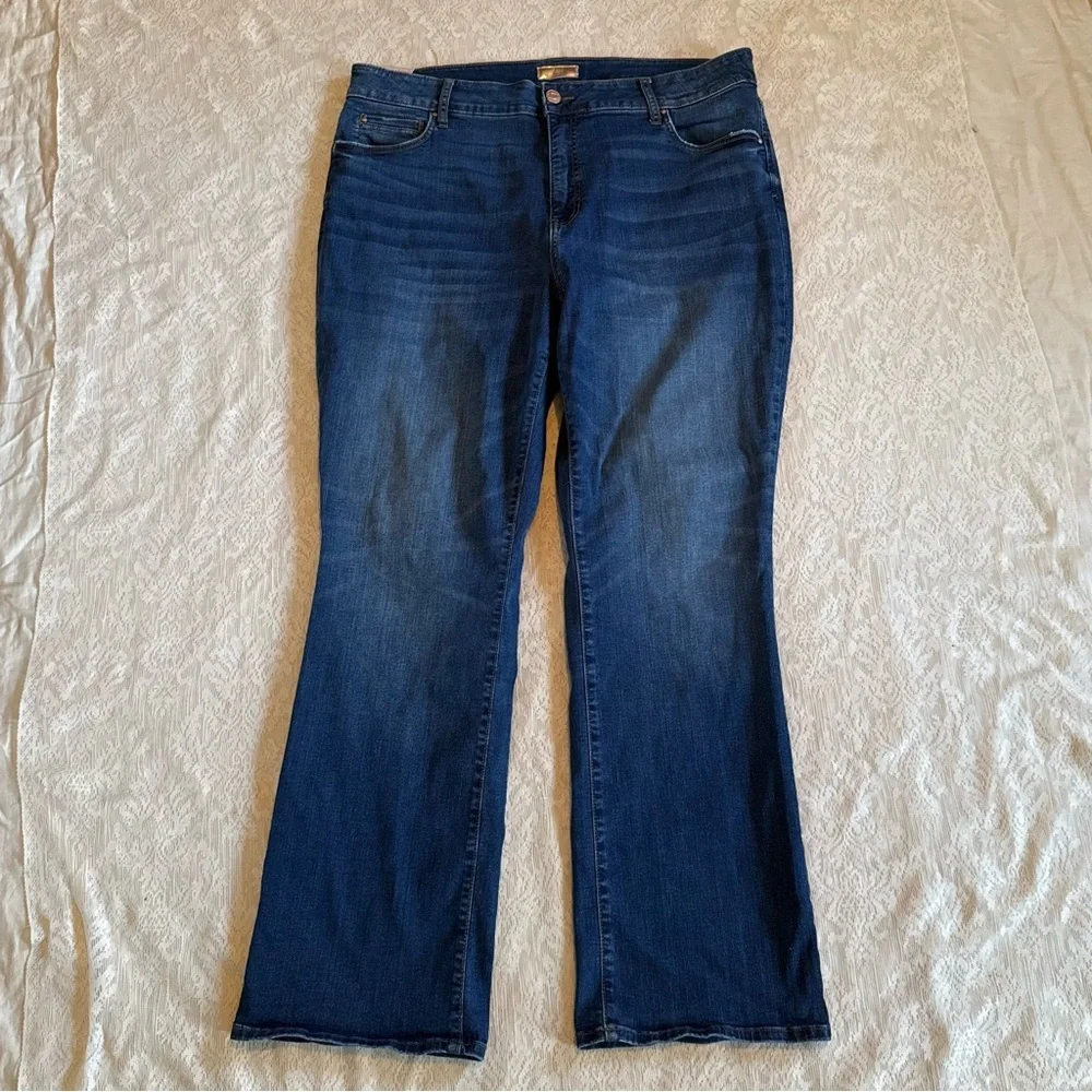 Kut from the Kloth high rise Natalia fab ab bootcut dark wash jeans